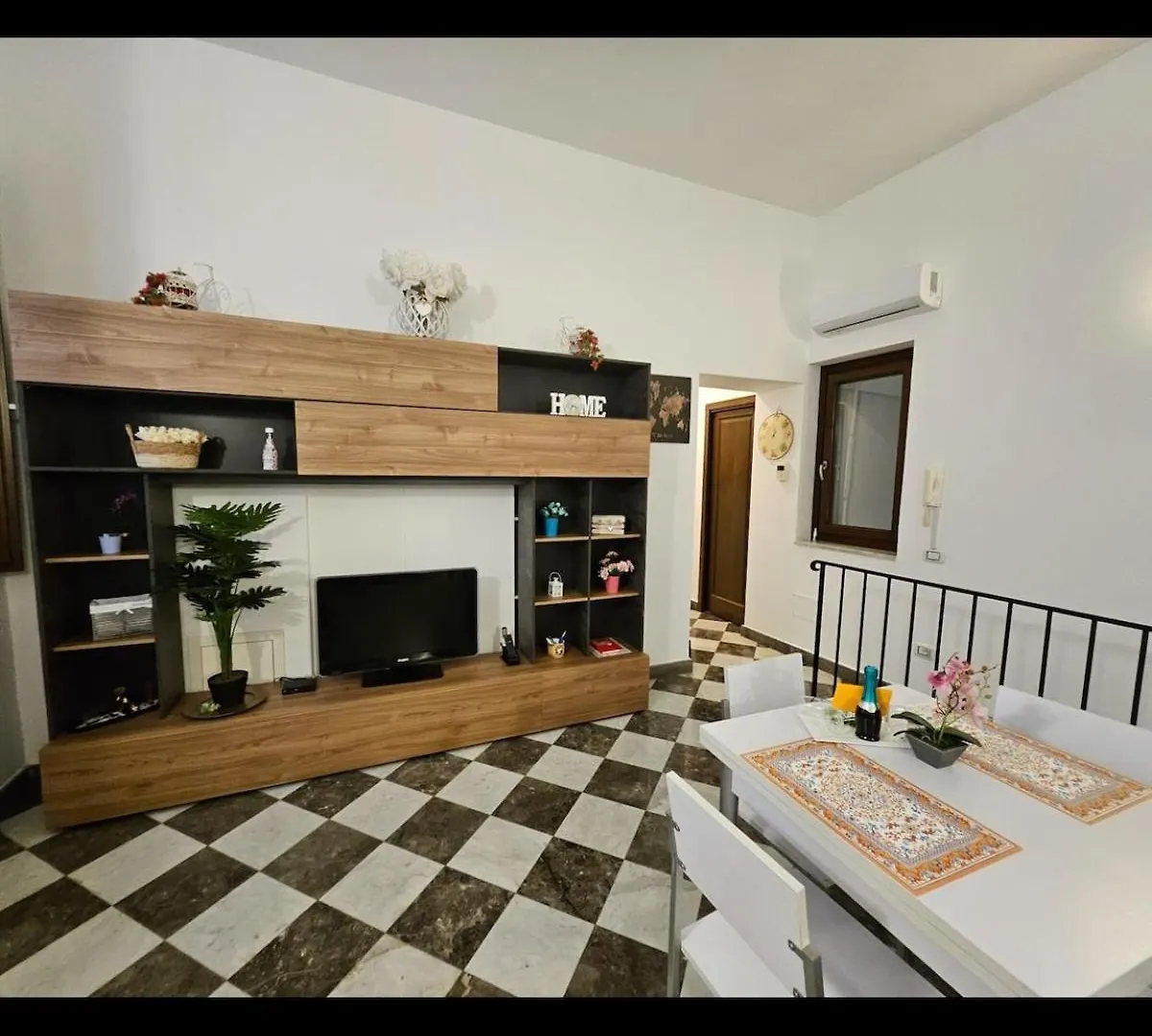 Holiday home La Rosa Bianca Della Vucciria Villa Palermo Italy